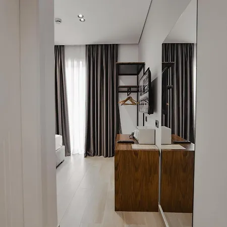 Otel The Lord's Garden Ksamil