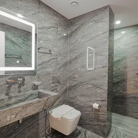 The Lord's Garden Hotel 4*