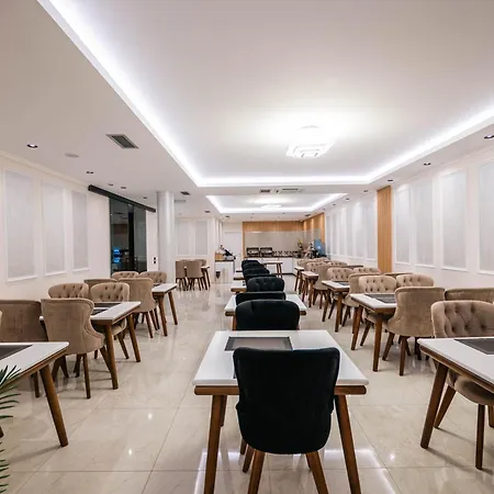 Hotel The Lord's Garden Ksamil