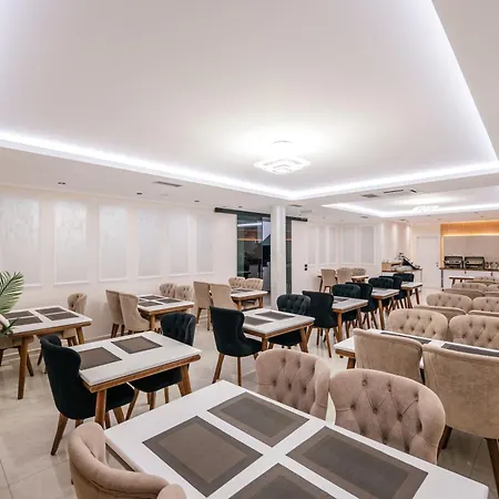 The Lord's Garden 4*