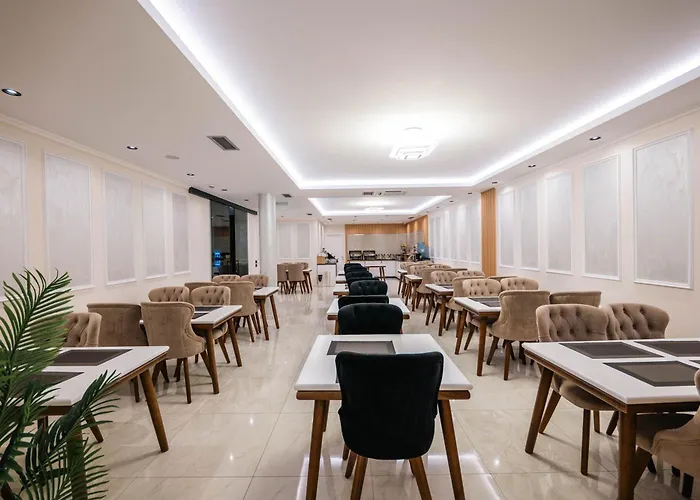 Hotel The Lord's Garden Ksamil